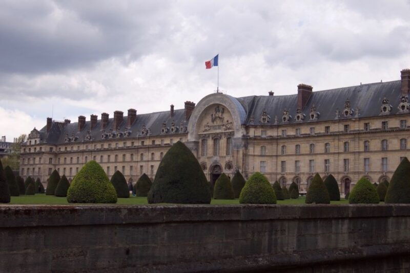 paris-invalides-and-napoleons-tomb-army-museum-guided-tour