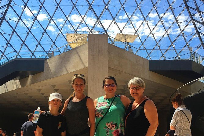 paris-kids-and-families-skip-the-ticket-line-private-louvre-tour