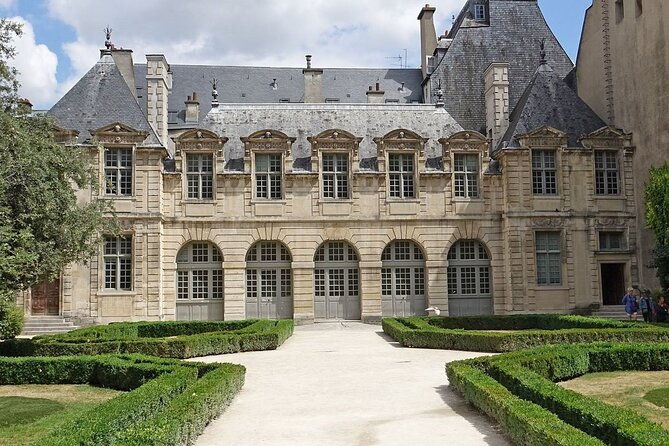 paris-landmarks-crepes