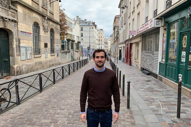 Paris Latin quarter: Private walking tour with a local guide - Practical Details & What to Expect