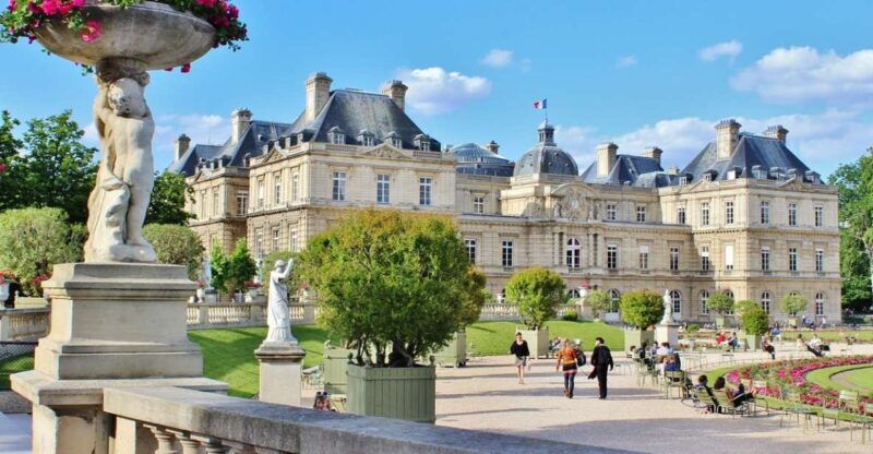 paris-latin-quarter-walking-tour-with-local-guide