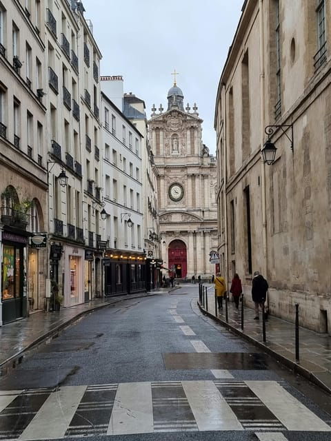 paris-le-marais-highlights-walking-tour-in-a-small-group