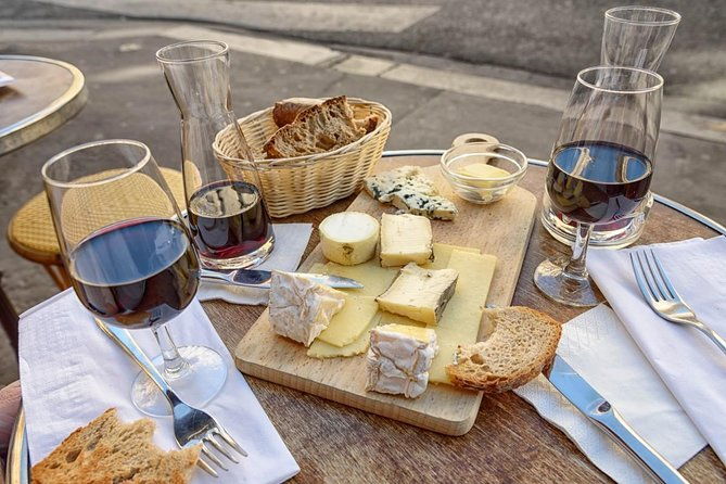 paris-le-marais-historical-walking-tour-with-wine-and-cheese-tasting