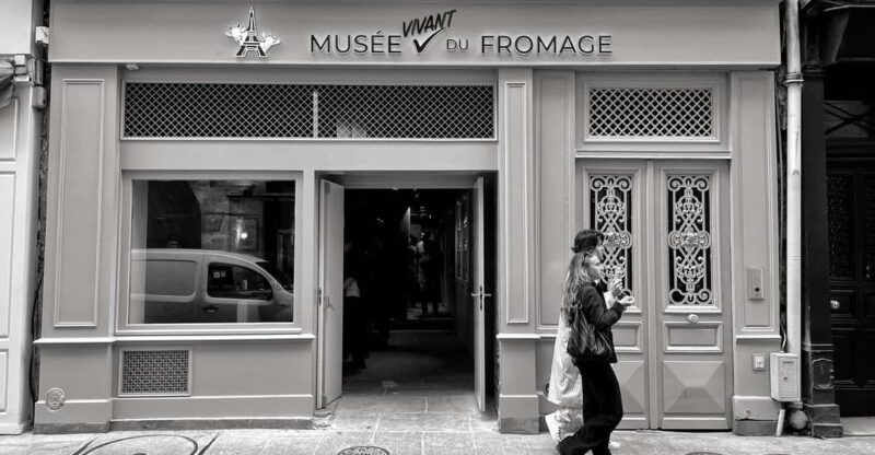 paris-living-cheese-museum-guided-tour-with-cheese-tasting