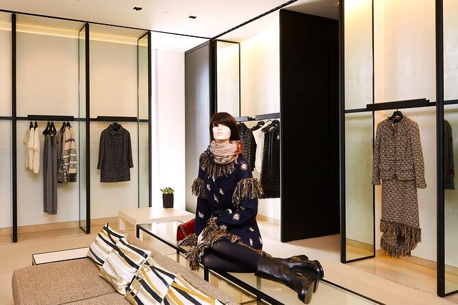 paris-local-fashion-designers-shopping-tour-with-a-stylist