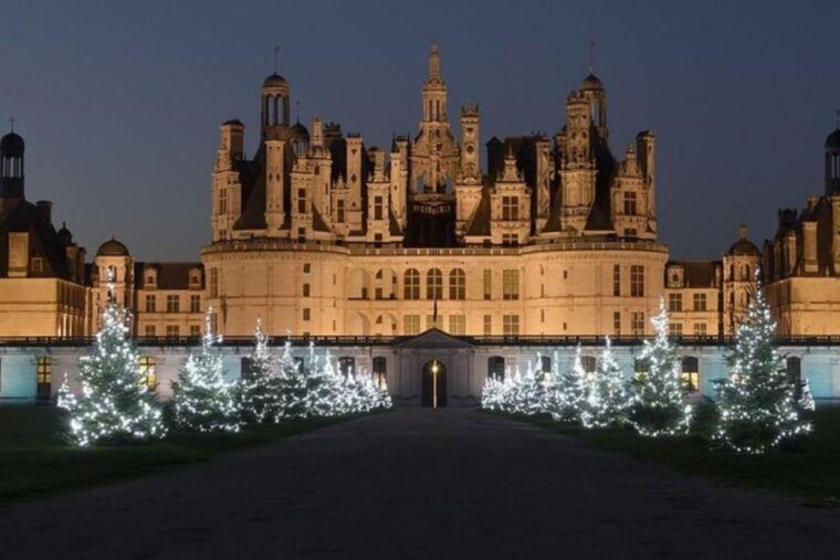paris-loire-castles-excursion-chambord-and-blois