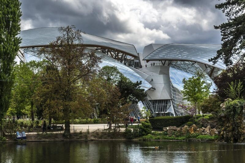 paris-louis-vuitton-foundation-vip-experience-with-entry