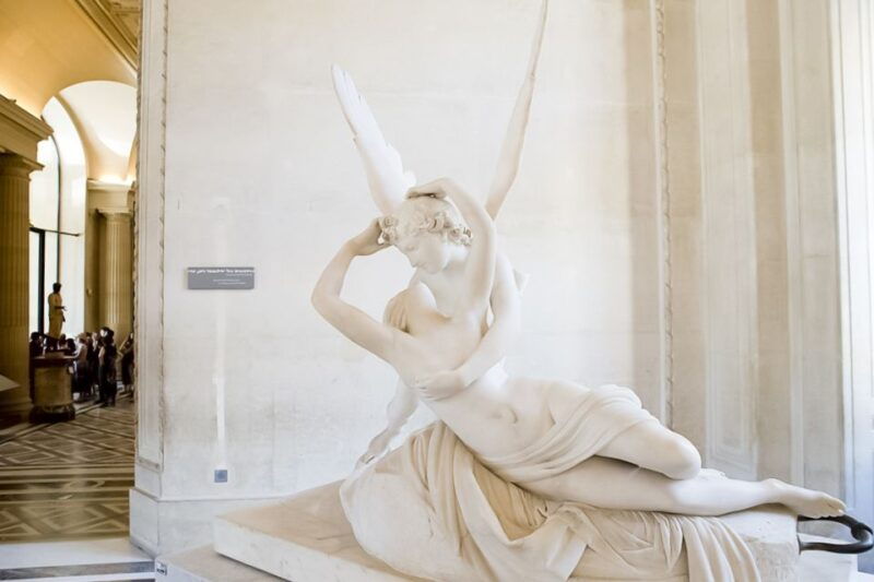 paris-louvre-2-hour-private-tour-for-groups-or-families