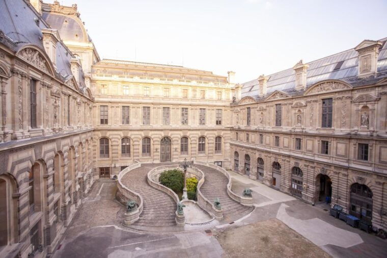 paris-louvre-2-hour-private-tour-for-groups-or-families