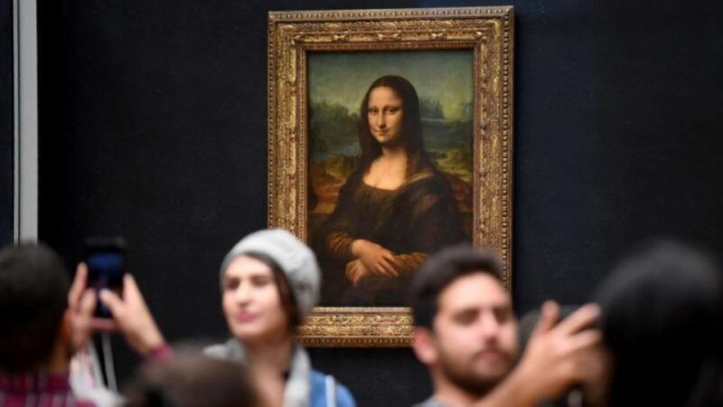 paris-louvre-eiffel-tower-seine-cruise-timed-entry-ticket