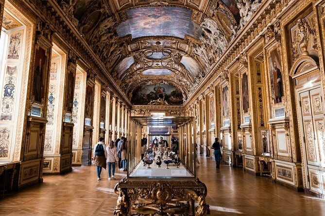 paris-louvre-essentials-tour-with-reserved-entry-2