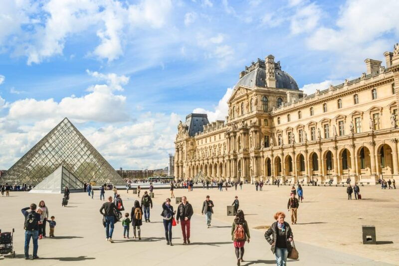 paris-louvre-museum-entry-ticket-with-guided-tour