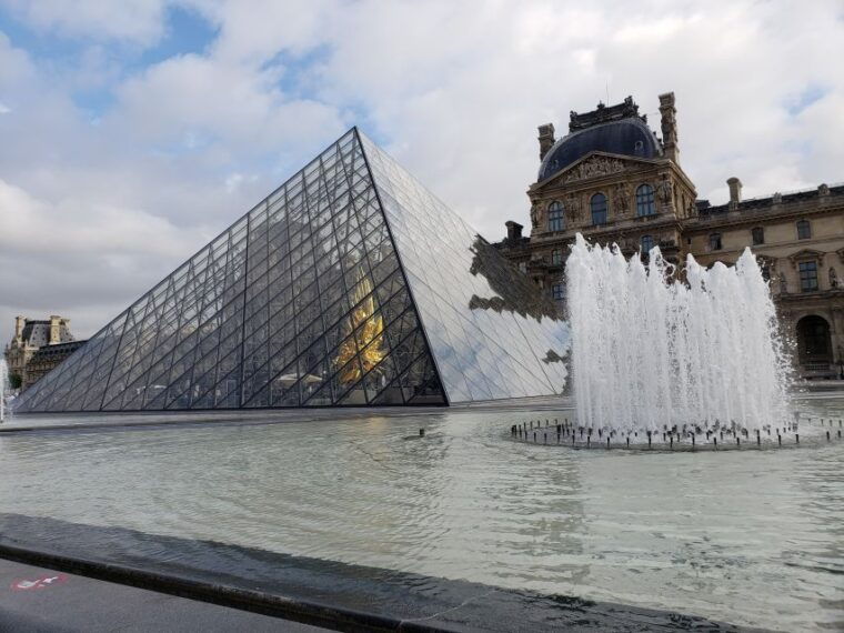 paris-louvre-museum-guided-tour-with-skip-the-ticket-line