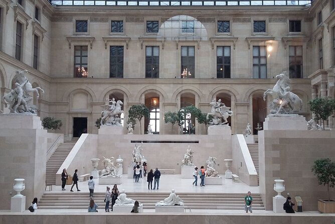 paris-louvre-museum-masterpieces-guided-tour