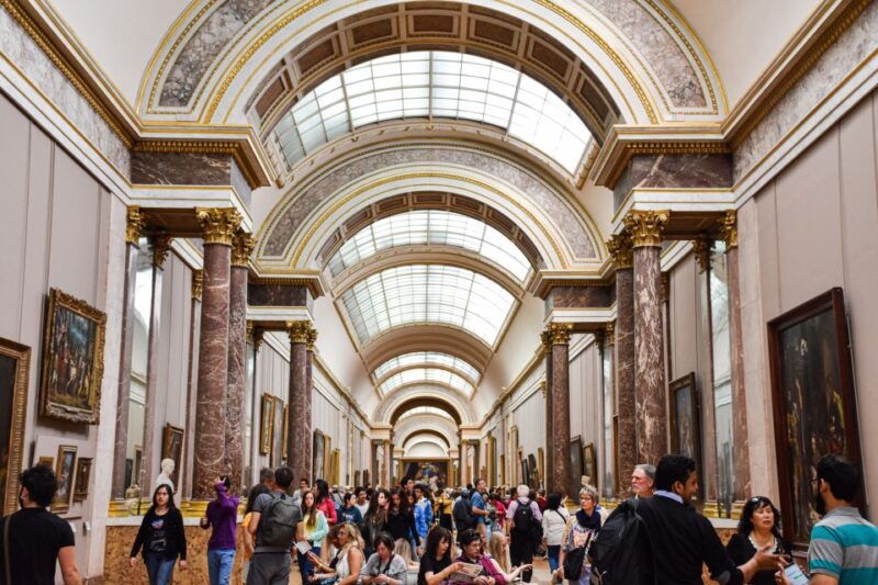 paris-louvre-museum-skip-the-line-entry-and-private-tour