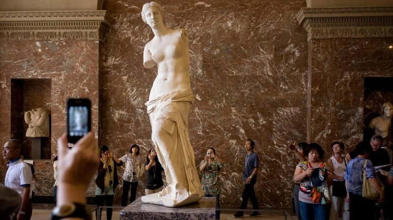 Paris: Louvre Museum Skip-the-Line Guided Tour - Key Points