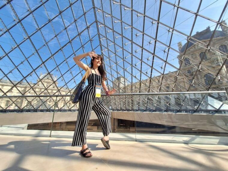 paris-louvre-museum-skip-the-line-guided-tour-with-artist