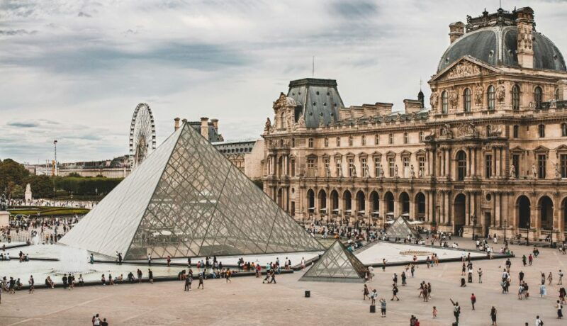 paris-louvre-museum-ticket-with-optional-hosted