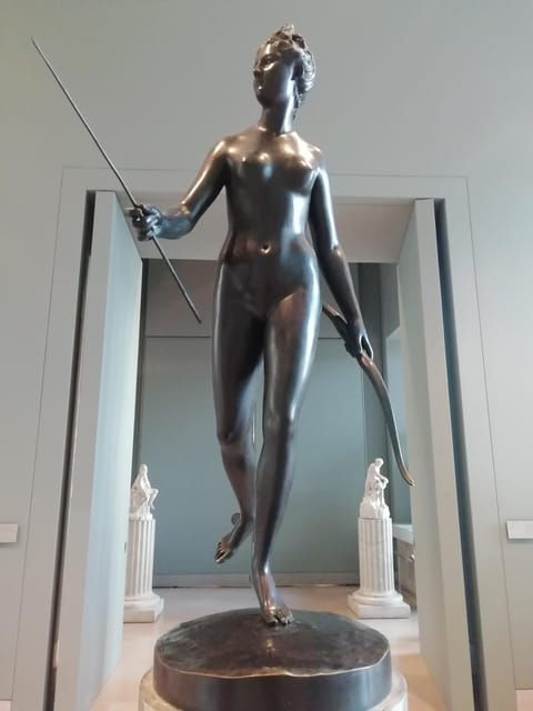 paris-louvre-night-tour-with-private-guide