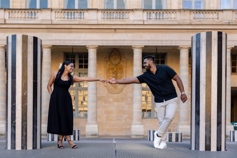 paris-louvre-photoshoot-or-seine-bridges-eiffel-tower-walk