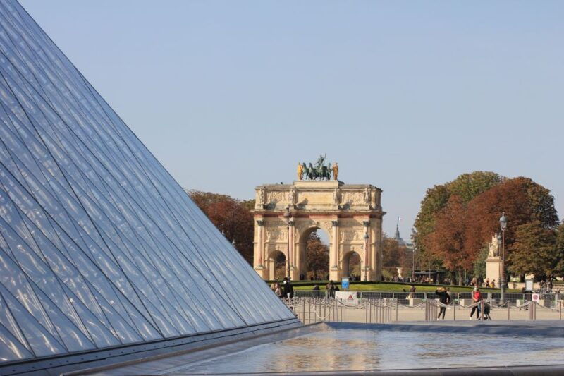 paris-louvre-reserved-ticket-and-river-cruise-combo