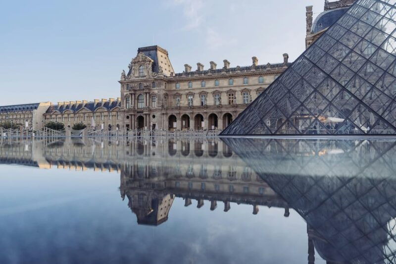 paris-louvre-small-group-guided-tour-with-reserved-entry