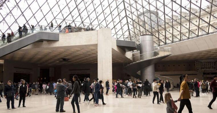 paris-louvre-tour-of-art-treasures-mona-lisa-pass