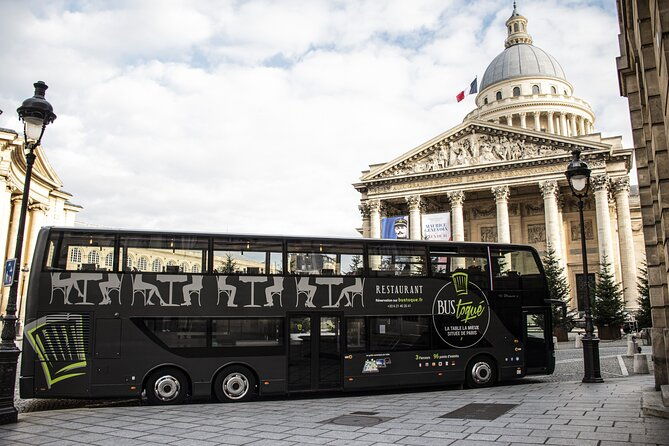 paris-lunch-bus-toque-with-champagne-from-champs-elysees
