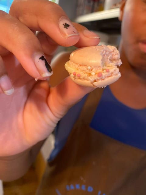 paris-macaron-baking-class-for-families-and-kids