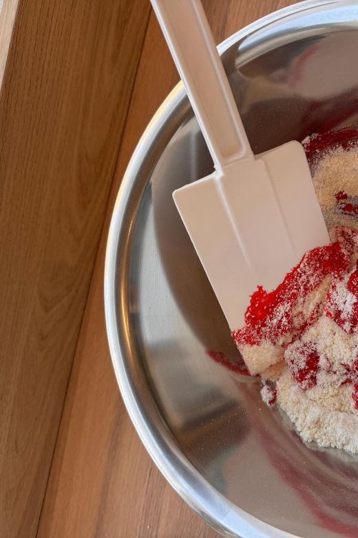 paris-macaron-baking-class-in-central-paris