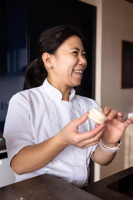 paris-macarons-class-in-a-parisian-home