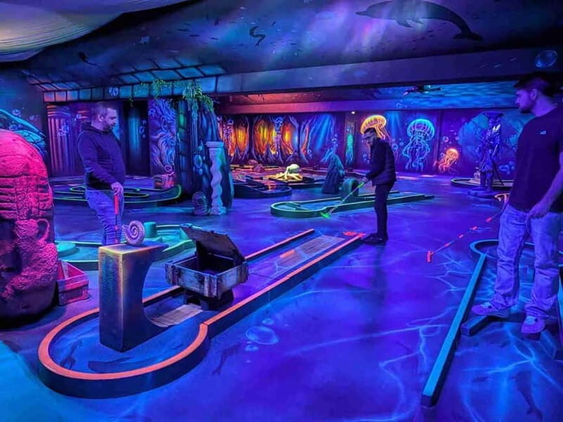 Paris: Mini Golf and Climbing Combo Ticket - Exploring the Mini Golf and Climbing Experience