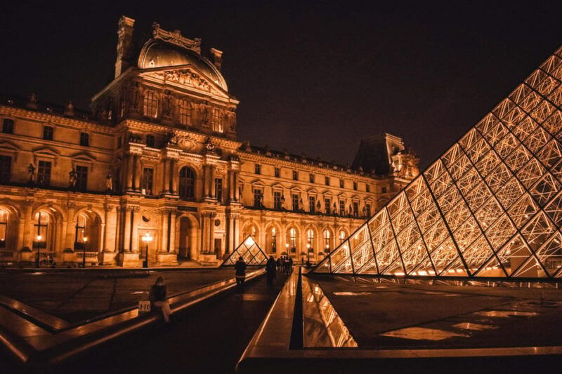 paris-mona-lisa-and-louvre-highlights-tour-semi-private