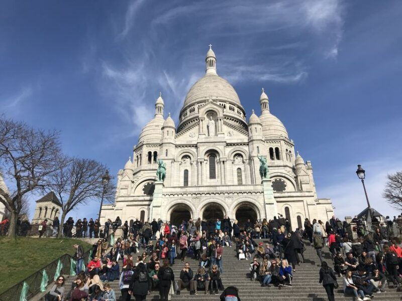paris-montmartre-2-hour-walking-tour-in-german