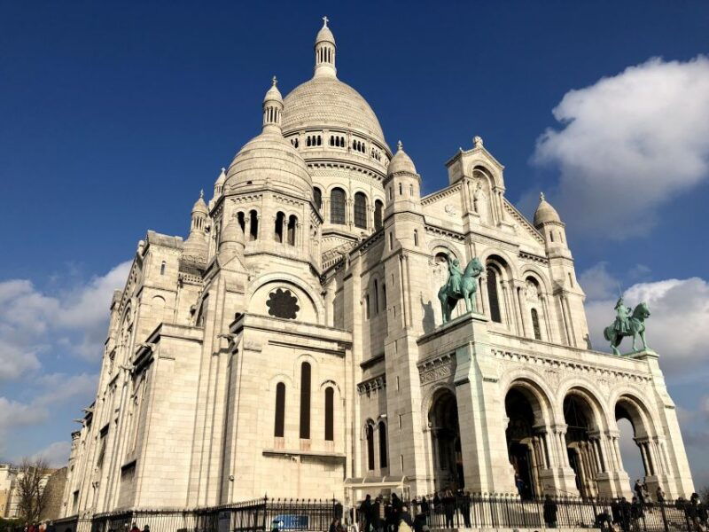 paris-montmartre-2-hour-walking-tour-in-german