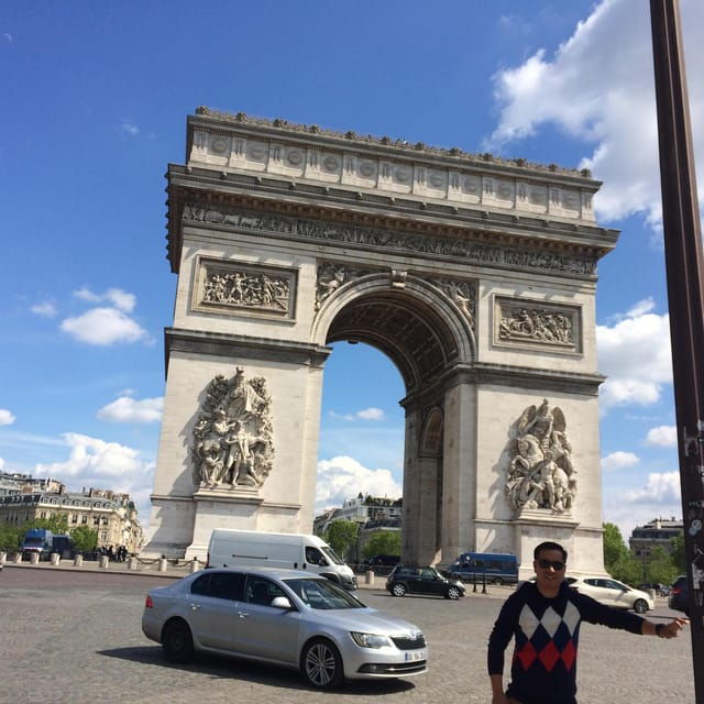 paris-montmartre-champs-elysees-trocadero-walking-tour