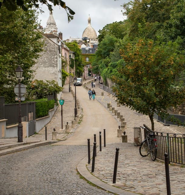 paris-montmartre-champs-elysees-trocadero-walking-tour