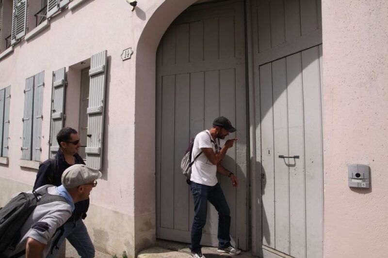 paris-montmartre-culture-and-local-pastries-walking-tour