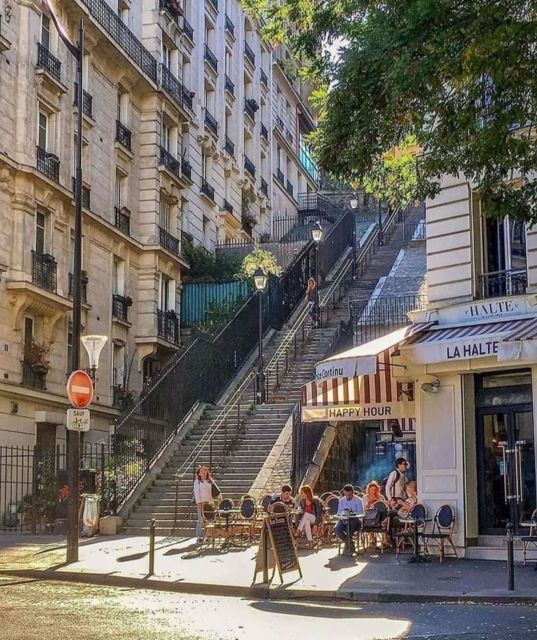 paris-montmartre-hill-sacre-coeur-guided-walking-tour