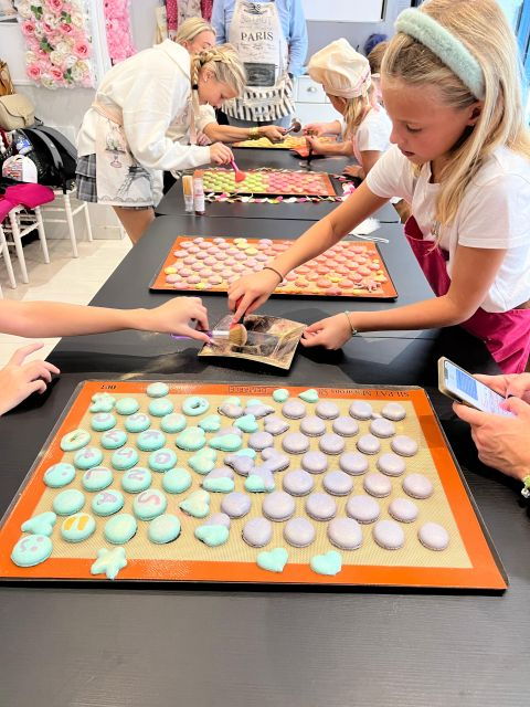paris-montmartre-macaron-baking-workshop