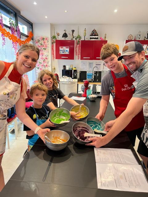 paris-montmartre-macaron-baking-workshop