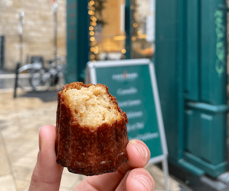 paris-montmartre-pastries-food-tour-6-tastings-max-8ppl