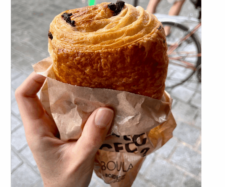 paris-montmartre-pastries-food-tour-6-tastings-max-8ppl