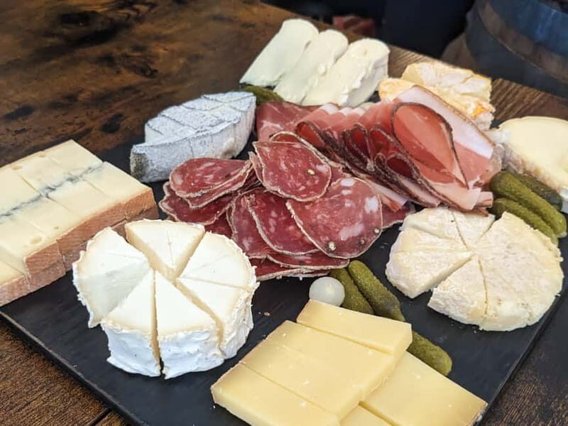Paris: Montmartre/Pigalle Foodie Tour with Tastings - An In-Depth Look at the Montmartre/Pigalle Foodie Tour