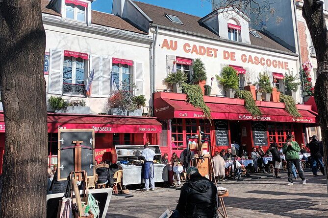 paris-montmartre-semi-private-guided-walking-tour