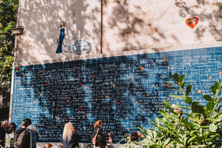 paris-montmartre-semi-private-walking-tour