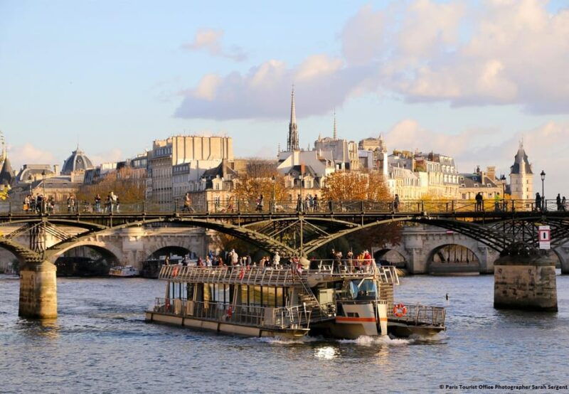 Paris: Montmartre Train Ride w/ Optional Seine River Cruise - FAQ