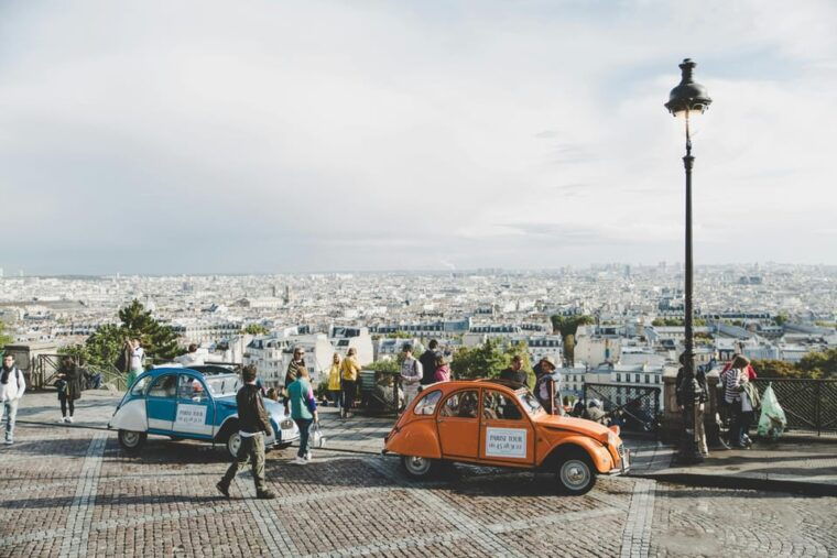 paris-montmartre-walking-tour-with-official-local-guide