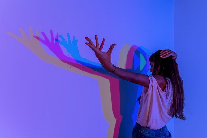 paris-museum-of-illusions-entry-ticket