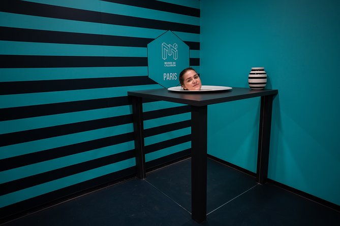 paris-museum-of-illusions-entry-ticket